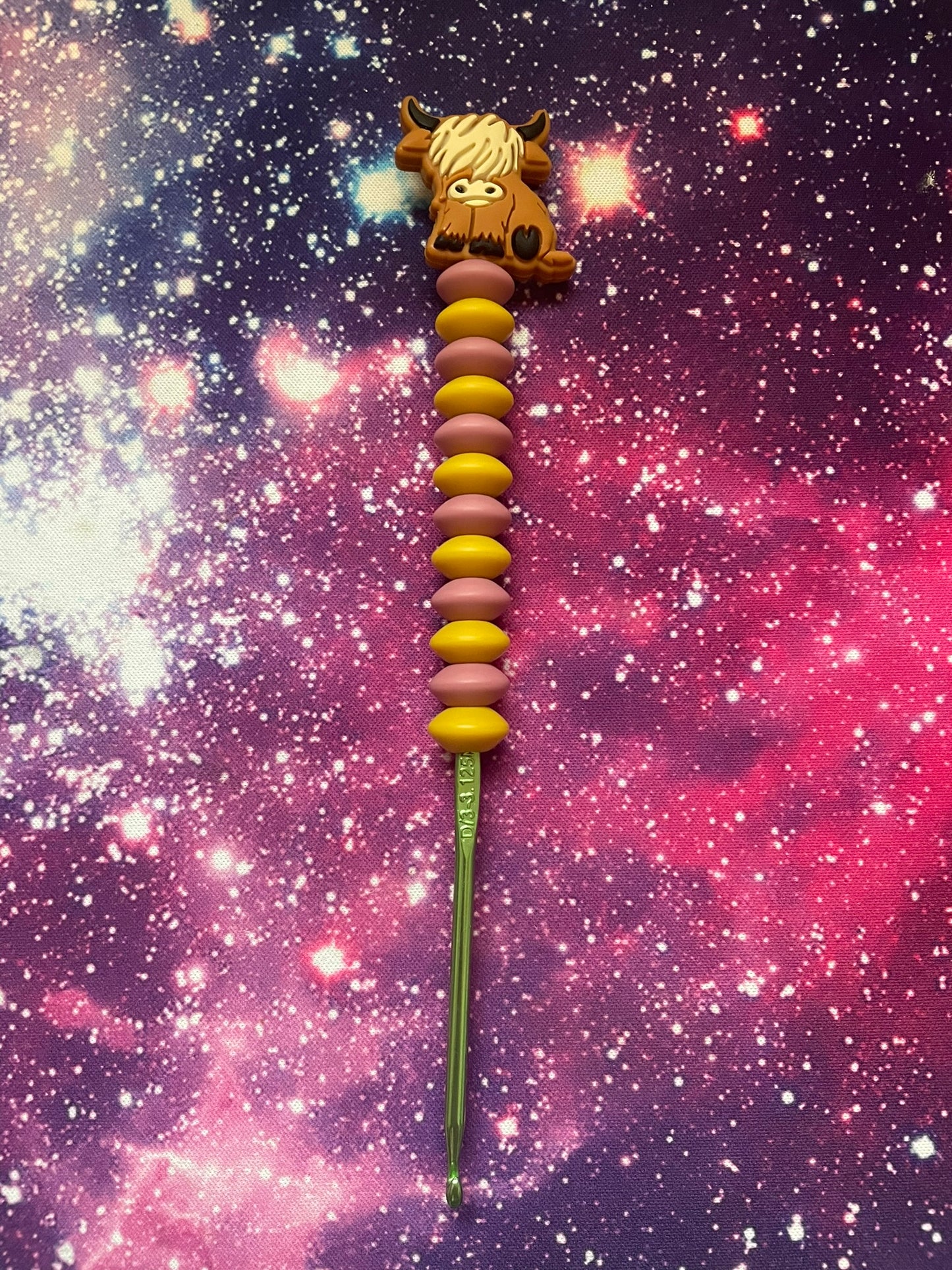 Highland Cow Dreams Dark Crochet Hook