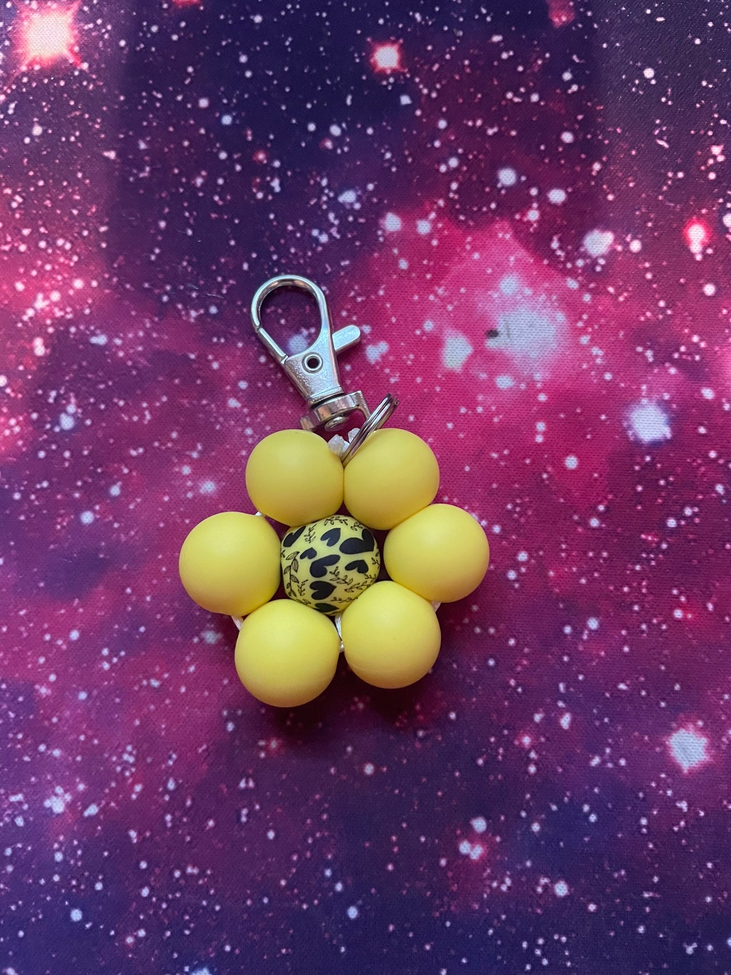 Yellow Vine Of Hearts Keychain/zipper pull